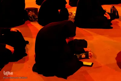 مراسم شب عاشورای حسینی (ع) در دانشگاه آزاد کرج
