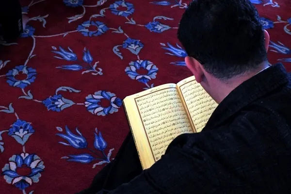 أكاديمي قطري: هناك إجماع بين العلماء على أن ترتيب سور القرآن هو من عند الله