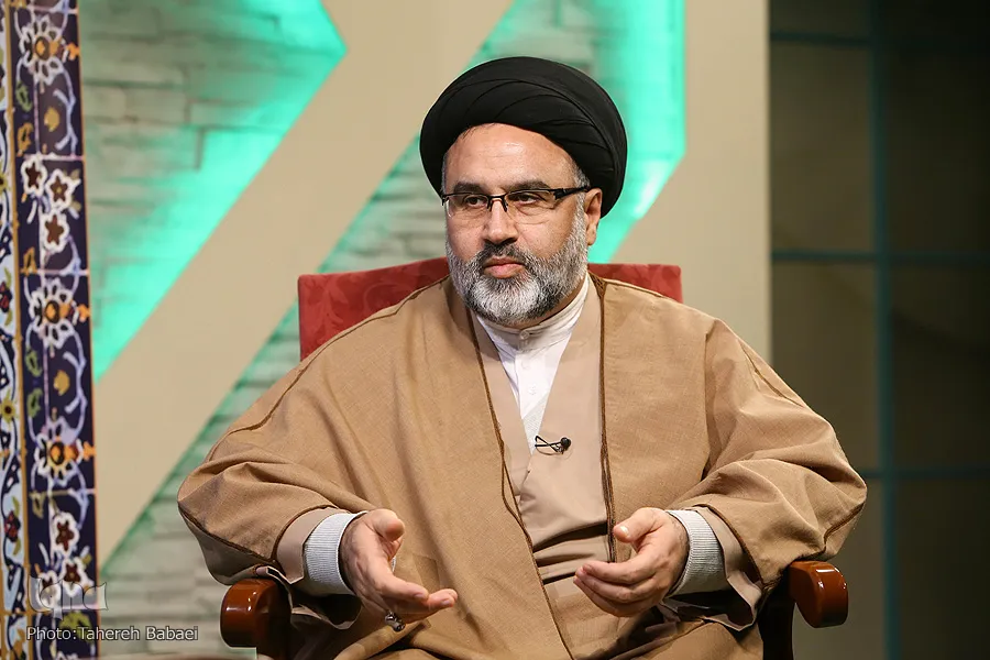 نگاه شغلی به رشته‌های علوم قرآنی نداریم؛ این رشته‌ها فرهنگ‌سازند/ اشتغال ۷۵ درصدی فارغ‌التحصیلان