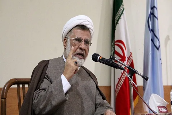 نظریه فیرحی استخراج دانش جدید با رویکرد منتقدانه و مجتهدانه به فقه بود