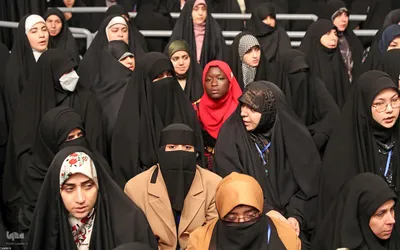 دیدار شرکت کنندگان در مسابقات بین‌المللی قرآن با رهبر معظم انقلاب