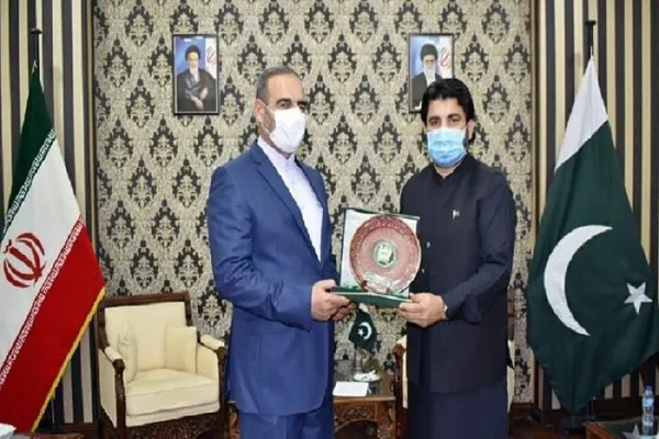 د ایران  پارلیمان له پاکستان سره په پولې کې دبیخ بینائیو د پراختیاملاتړ کوي