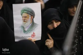 بزرگداشت چهلمین روز شهادت رهبر شهید در حرم حضرت معصومه (س)