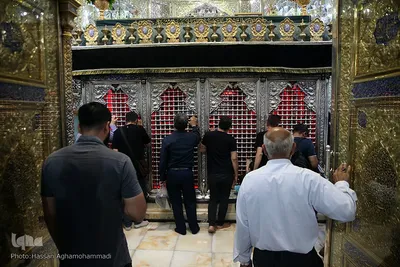 مراسم عزاداری چهارمین شب دهه اول محرم در صحن امام حسین(ع) حرم مطهر حضرت عبدالعظیم حسنی(ع) در شهر ری