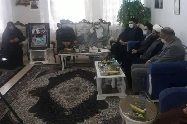 دیدار با خانواده شهدای روحانی ارومیه