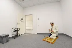 إفتتاح مكان مخصّص للصلاة في مطار القرم