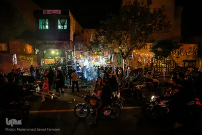 آذین‎بندی و جشن شب نیمه شعبان
