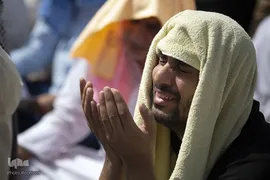 مراسم دعای عرفه در آستان عباسی