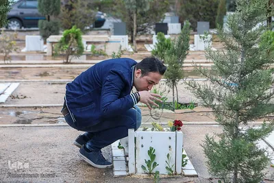 زیارت اهل قبور در آخرین پنجشنبه سال