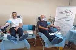 Ukraine: Muslime spenden Blut an Blutbedürftige + Bilder