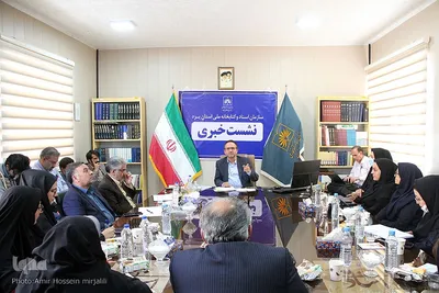 نشست خبری سعید زارع مدیرکل اسناد و کتابخانه ملی استان یزد