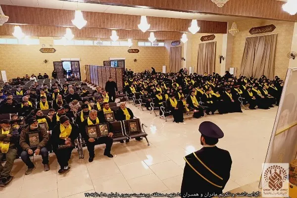 تکریم خانواده ۵۰ شهید لبنانی توسط خادمان حرم حضرت معصومه(س)