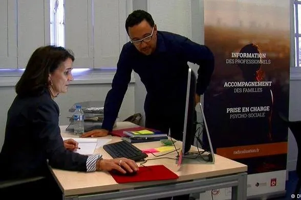 Wayar Da Kan Sabbin Musulunta A Faransa Kan Sahihin Muslunci