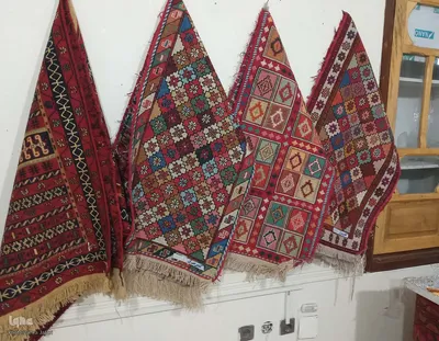 افتتاح نمایشگاه فرش مددجویان کمیته امداد در اهر