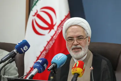 آیین رونمایی و آغاز فعالیت رویدادهای ملی حفظ قرآن کشور