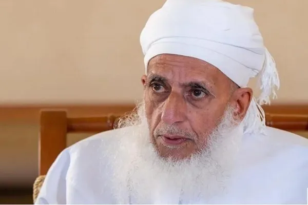 Nanawagan ang Mufti ng Oman sa Pagsuporta sa mga Bayani ng Taga-Yaman