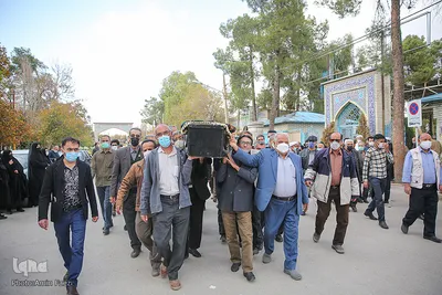 مراسم تشییع حافظ قران مرحوم استاد پرویز رمضانی‎‎