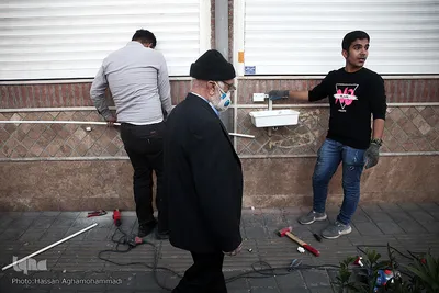 نصب روشویی در معابر عمومی برای شکست کرونا با همت گروه جهادی شهید ابراهیم هادی