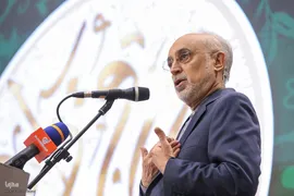 علی اکبر صالحی قائم مقام رئیس فرهنگستان علوم جمهوری اسلامی ایران در کنگره بین‌المللی علم و قرآن