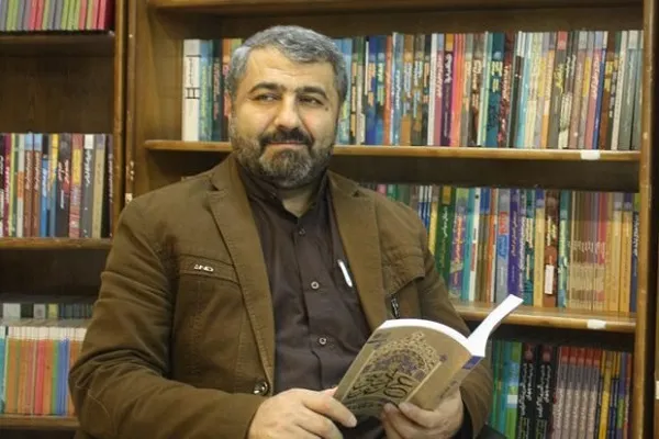 پارادایم فکری اساتید، علوم انسانی را سکولار نگه داشته است