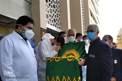 آئین قدردانی خادمیاران رضوی از کادر درمان بیمارستان مسلمین شیراز