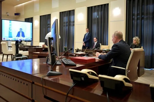 Путин предложил лидерам G20 меры по глобальной борьбе с пандемией