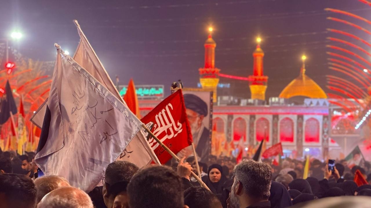 Funérailles du guide martyr à Karbala 