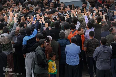 حضور رهبر معظم انقلاب در منطقه زلزله‌زده سرپل ذهاب