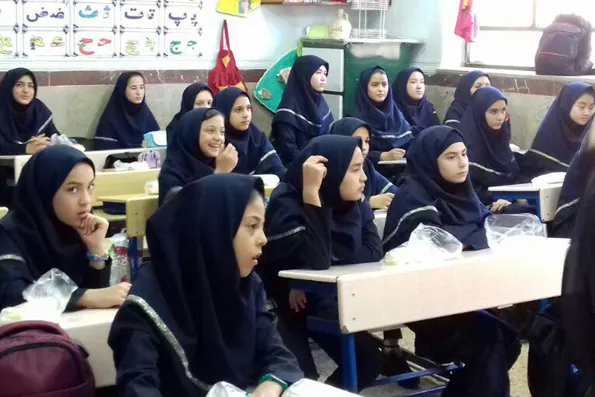 اعزام جهادگران بسیجی به مناطق محروم قرچک