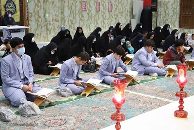 محفل انس با قرآن کریم در آستان مقدس سید حمزه (ع)