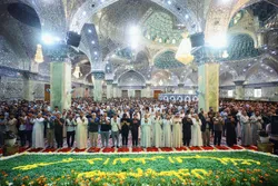 کربلا معلی؛ نماز عید فطر بین‌الحرمین میں ادا + ویڈیو اور تصاویر