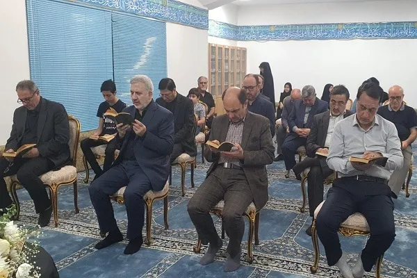 برگزاری مراسم بزرگداشت شهدای خدمت در سفارت ایران در عربستان