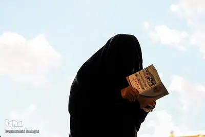 دعای روز عرفه در گلزار شهدای وادی رحمت تبریز