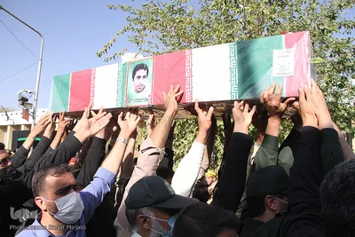 استقبال از پیکر شهید یاوری بعد از 37 سال دوری از وطن