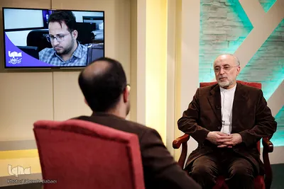 بازدید علی‌اکبر صالحی، معاون رئیس‌جمهور و رئیس سازمان انرژی اتمی کشور از ایکنا