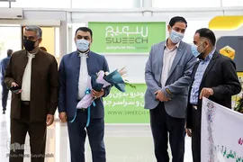 مراسم استقبال از مریم سبزه‌زاری، نفر نخست رشته قرائت تحقیق هفتمین دوره مسابقات دانش‌آموزان جهان اسلام در فرودگاه بین‌المللی شهید سپهبد قاسم سلیمانی اهواز