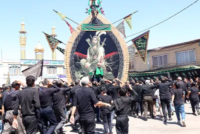 مراسم نخل‌برداری به مناسبت شهادت امام رضا(ع) در یزد‎