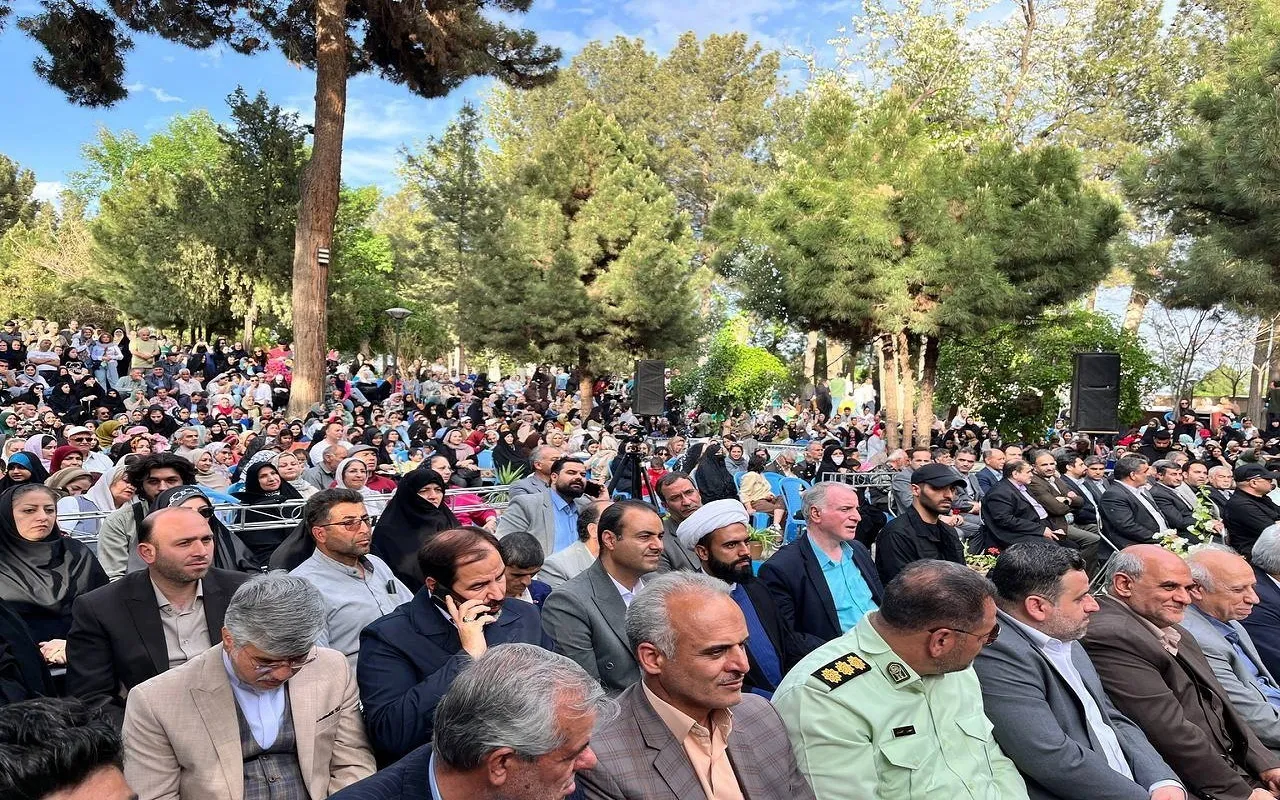 نقش سترگ حکیم عطار در ترویج فرهنگ ایرانی و اسلامی