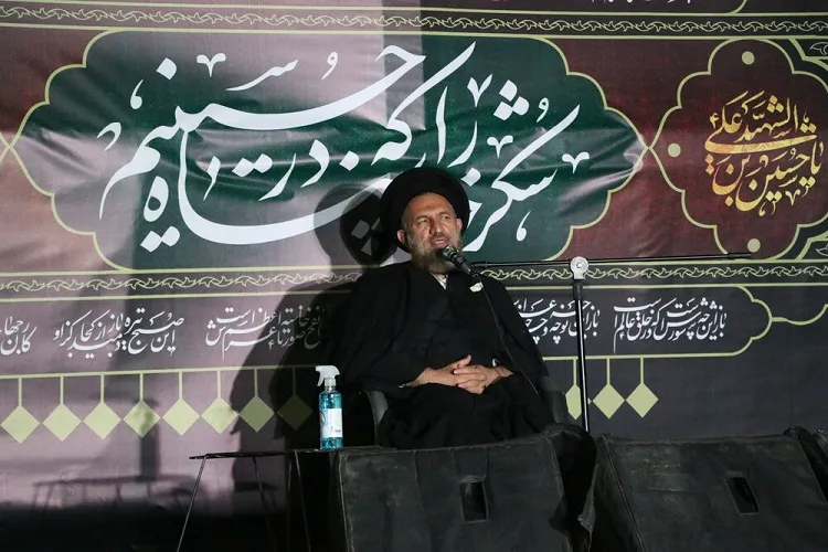 سیدالشهدا(ع)؛ امام عزت و علم / سربلندی چگونه به دست می‌آید