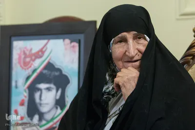 دیدار جامعه قرآنی با خانواده شهید محمود ریاحی
