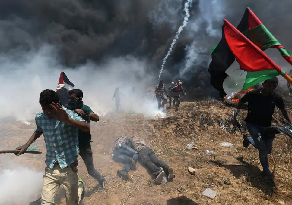 Proseguono i bombardamenti israeliani contro la Striscia di Gaza