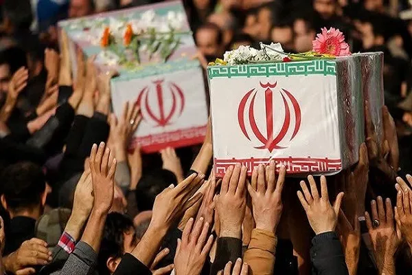 پیکر پنج شهید گمنام دفاع مقدس وارد هرمزگان شد