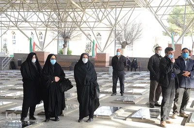 آئین غبار روبی و عطر افشانی مزار شهدا