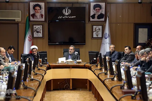 تشکیل پنجاه‌ودومین جلسه کمیسیون آموزش عمومی قرآن با حضور وزیر