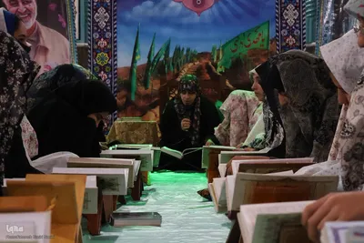 محفل بندگی نوجوانان نایینی در اعتکاف دانش‌آموزی