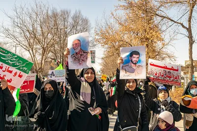راهپیمایی یوم‌الله ۲۲ بهمن در شهرکرد