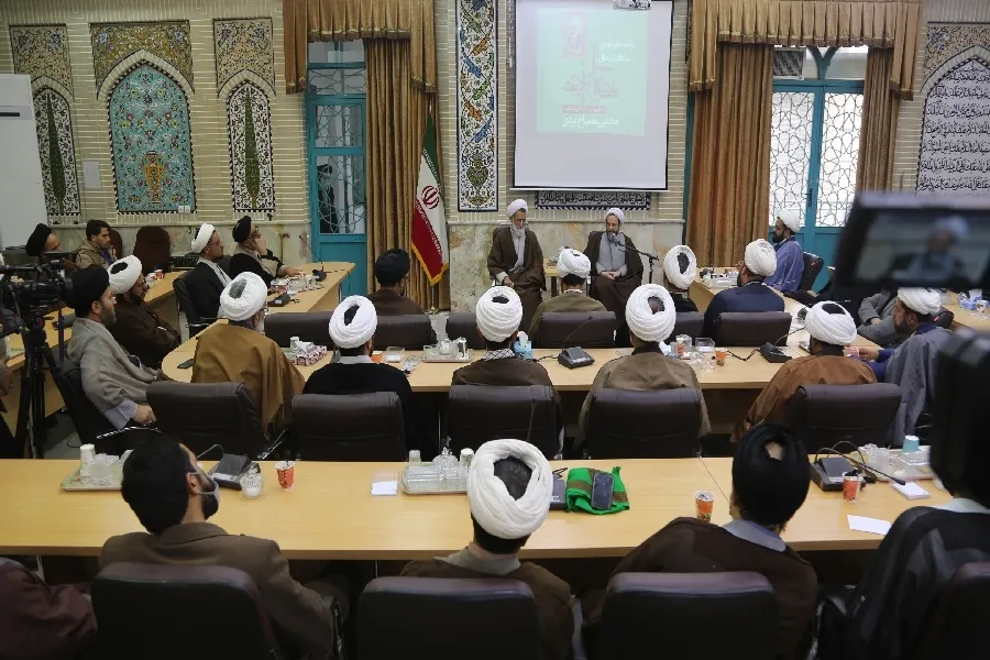 بزرگداشت علامه مصباح در گرو ادامه دادن راه اوست