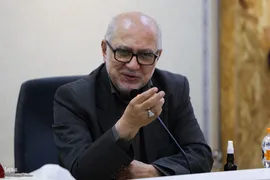 نشست هم‌اندیشی برنامه‌های قرآنی ماه صفر و پیاده‌روی اربعین