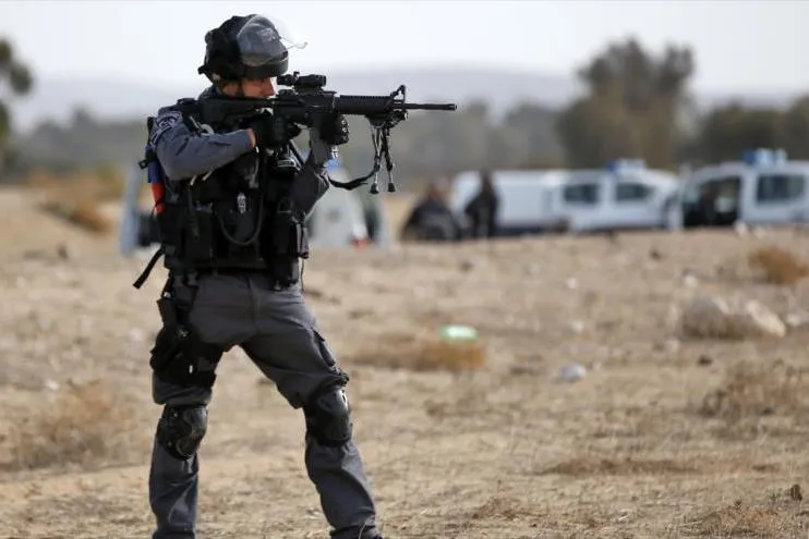 Policía israelí mata a un palestino en Al-Quds