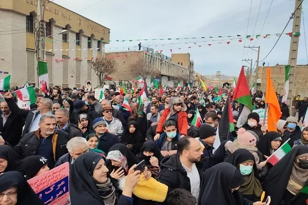 شکوه قدرت برای ساختن ایرانی قوی